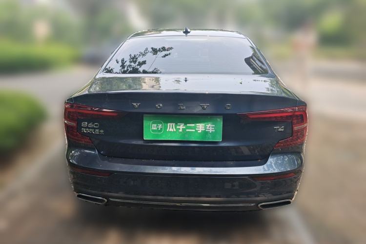 Used Volvo S60 2020 T4 Zhiyi Luxury Edition Rear