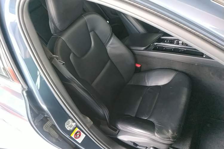 Used Volvo S60 2020 T4 Zhiyi Luxury Edition Right Front Seat