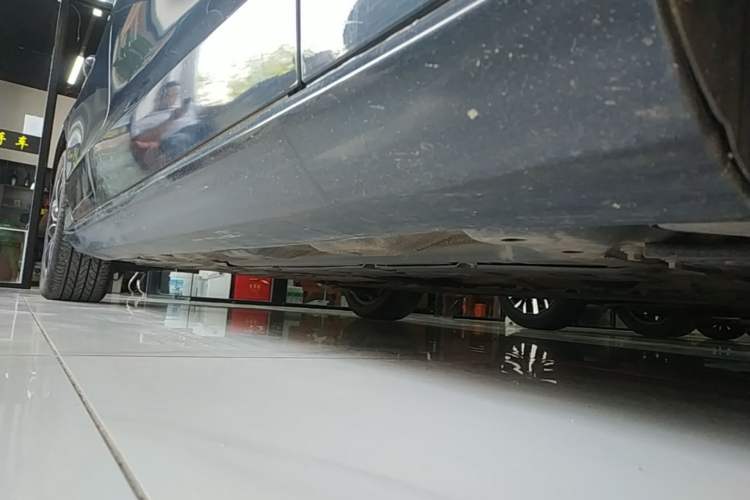 Used Volvo S60 2020 T4 Zhiyi Luxury Edition Right Side Sill