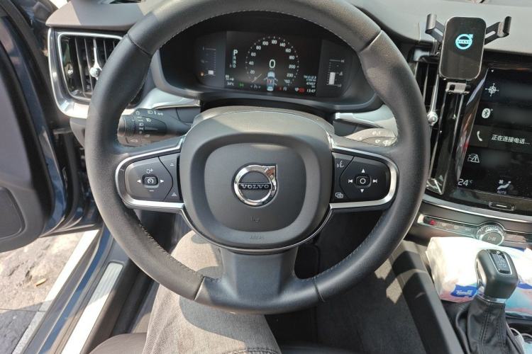Used Volvo S60 2020 T4 Zhiyi Luxury Edition Steering Wheel