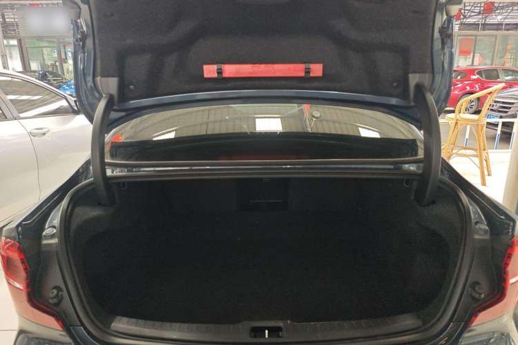 Used Volvo S60 2020 T4 Zhiyuan Luxury Edition Trunk