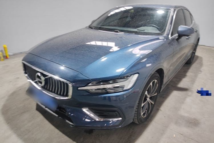 Used Volvo S60 2020 T4 Zhiyi Luxury Edition Guazi used car, China used car export, Used car for sale, Used  cars, Cheapest cars for sale