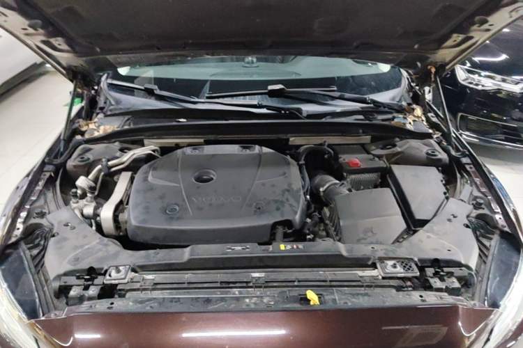 Used Volvo S60 2020 T4 Zhiyuan Luxury Edition Engine Bay