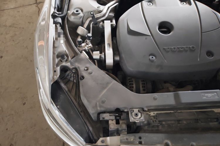 Used Volvo S60 2020 T4 Zhiyi Luxury Edition Engine Bay Right