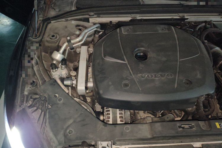 Used Volvo S60 2020 T4 Zhiyi Luxury Edition Engine Bay Right