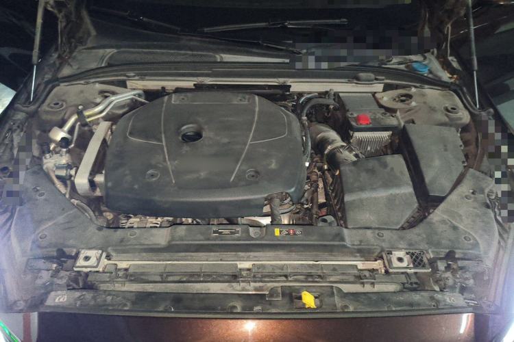 Used Volvo S60 2020 T4 Zhiyi Luxury Edition Engine Bay
