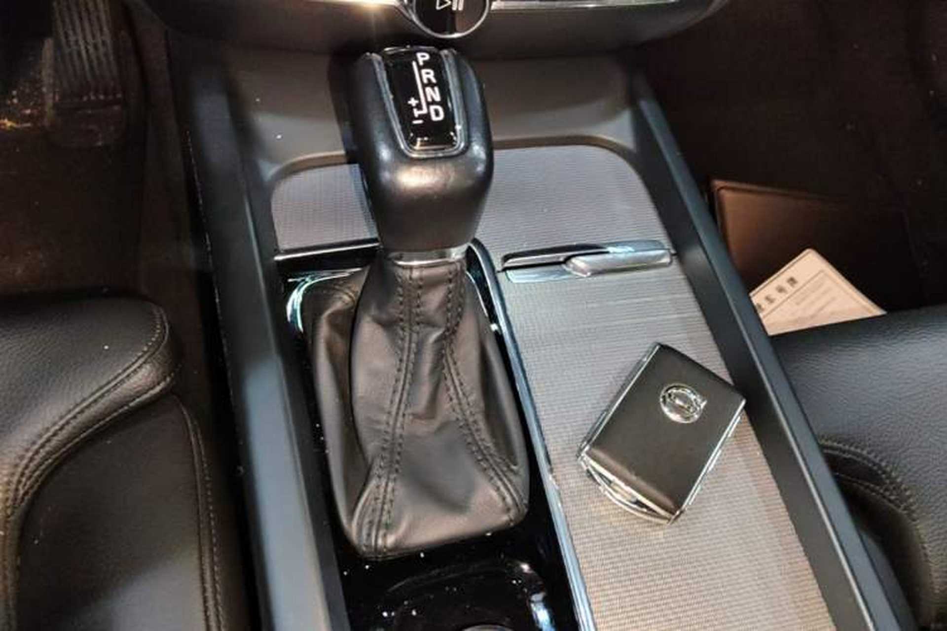Used Volvo S60 2020 T4 Zhiyuan Luxury Edition Gear Lever