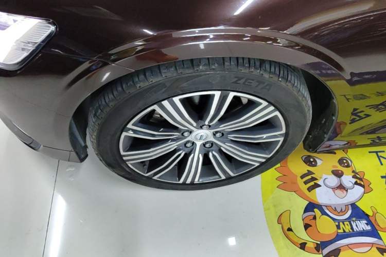 Used Volvo S60 2020 T4 Zhiyuan Luxury Edition Left Front Wheel Hub