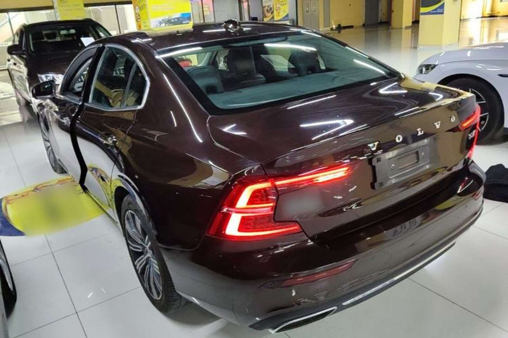 Used Volvo S60 2020 T4 Zhiyuan Luxury Edition Rear Left 45 Deg