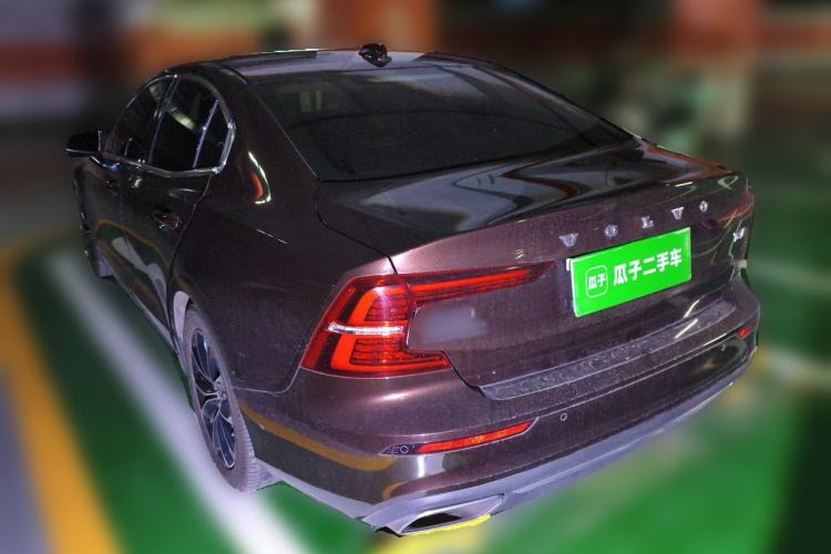 Used Volvo S60 2020 T4 Zhiyi Luxury Edition Rear Left 45 Deg