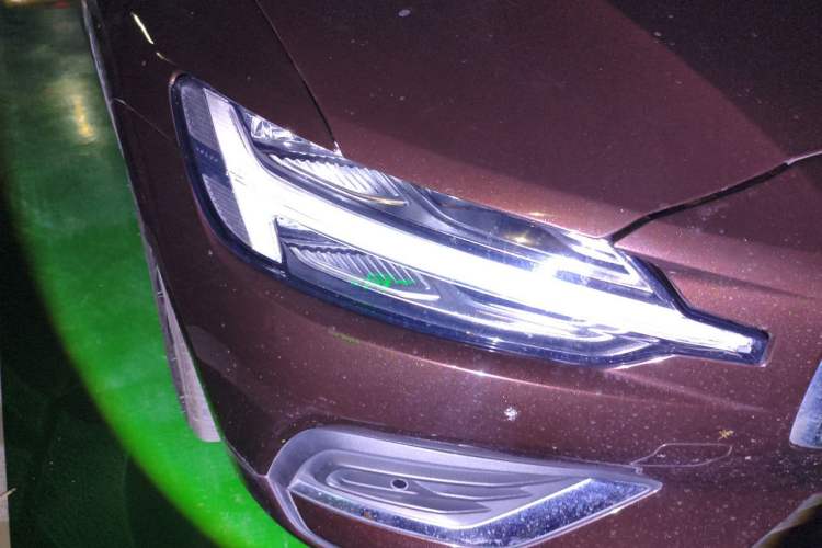 Used Volvo S60 2020 T4 Zhiyi Luxury Edition Right Front Headlight