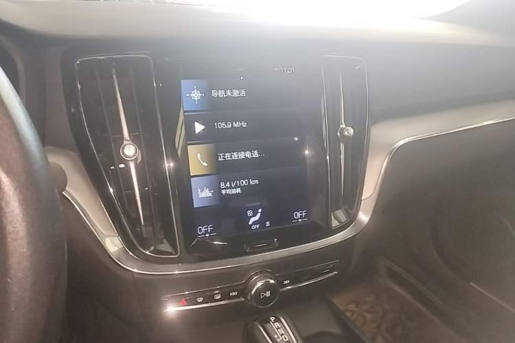 Used Volvo S60 2020 T4 Zhiyi Luxury Edition Audio And AC Panel