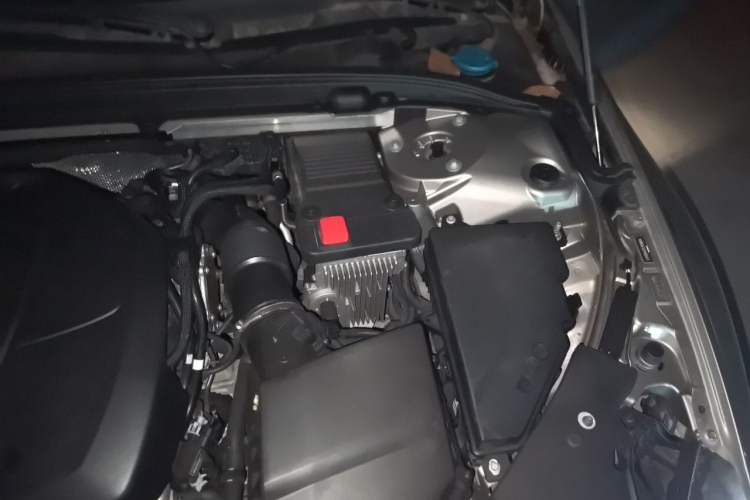 Used Volvo S60 2020 T4 Zhiyuan Luxury Edition Engine Bay Left