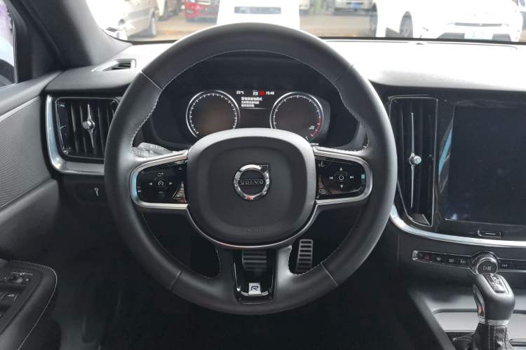 Used Volvo S60 2020 T4 Zhiyuan Sport Edition Interior 3