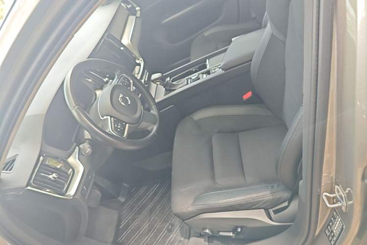 Used Volvo S60 2020 T3 SmartDrive Luxury Edition Left Front Seat