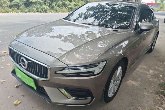 Used Volvo S60 2020 T3 SmartDrive Luxury Edition