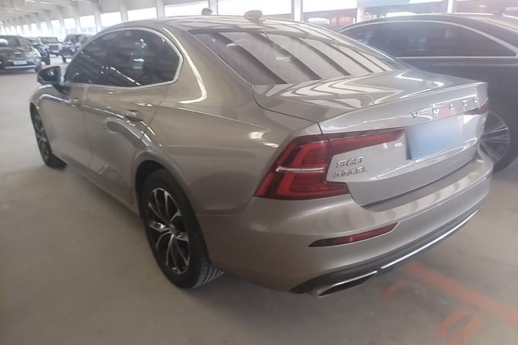 Used Volvo S60 2020 T4 Zhiyi Luxury Edition Rear Left 45 Deg