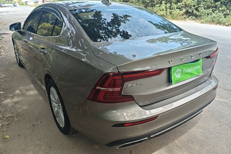 Used Volvo S60 2020 T3 SmartDrive Luxury Edition Rear Left 45 Deg