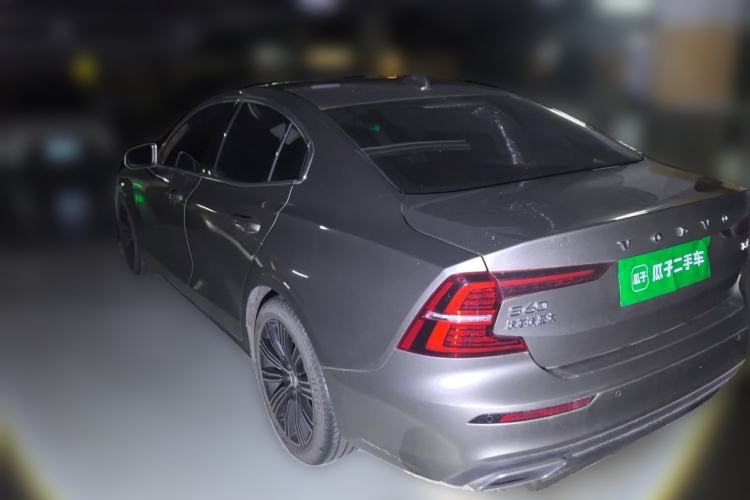 Used Volvo S60 2020 T4 Zhiyuan Luxury Edition Rear Left 45 Deg