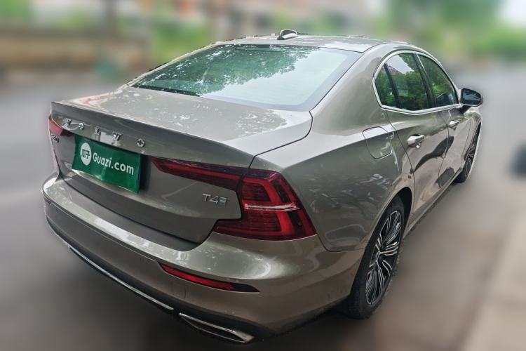 Used Volvo S60 2020 T4 Zhiyuan Luxury Edition Rear Right 45 Deg