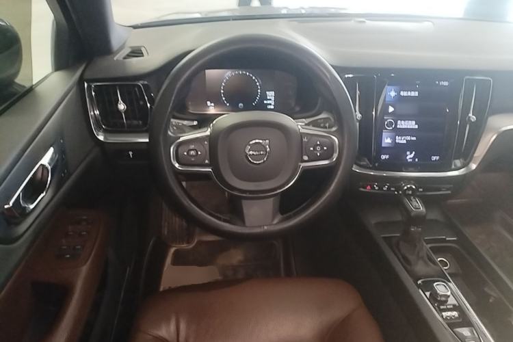 Used Volvo S60 2020 T4 Zhiyi Luxury Edition Steering Wheel
