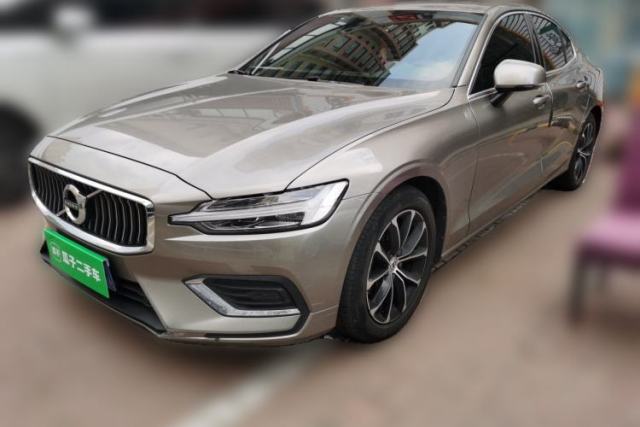 Used Volvo S60 2020 T4 Zhiyi Luxury Edition