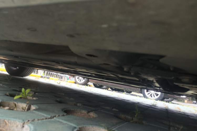 Used Volvo S60 2020 T4 Zhiyi Luxury Edition Chassis Front Right