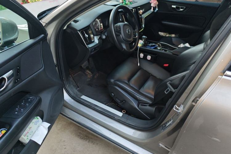 Used Volvo S60 2020 T4 Zhiyi Luxury Edition Driver Seat