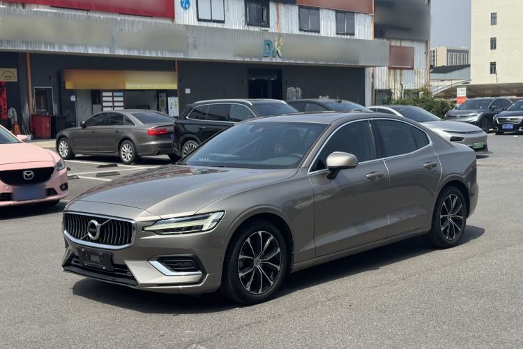 Used Volvo S60 2020 T4 Zhiyi Luxury Edition Exterior 1