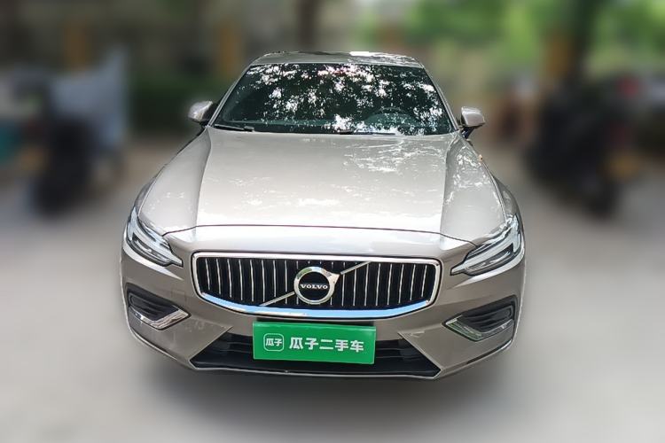 Used Volvo S60 2020 T4 Zhiyi Luxury Edition Front