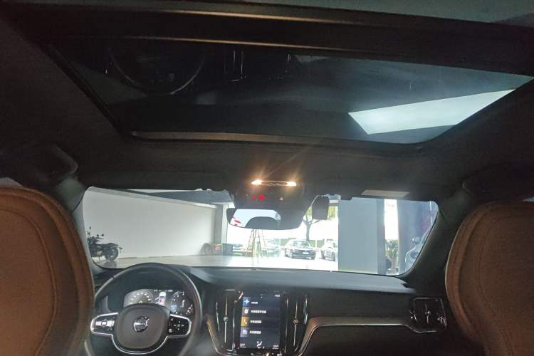 Used Volvo S60 2020 T4 Zhiyuan Luxury Edition Headliner