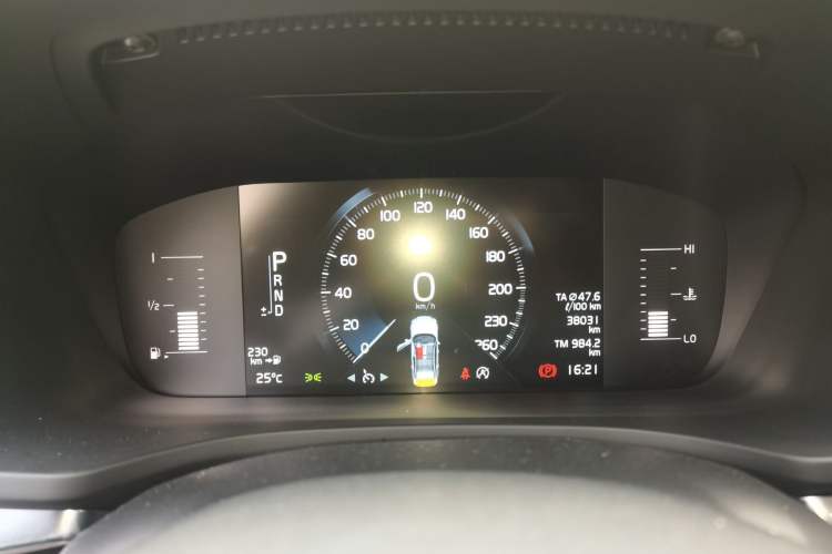Used Volvo S60 2020 T4 Zhiyi Luxury Edition Instrument Cluster