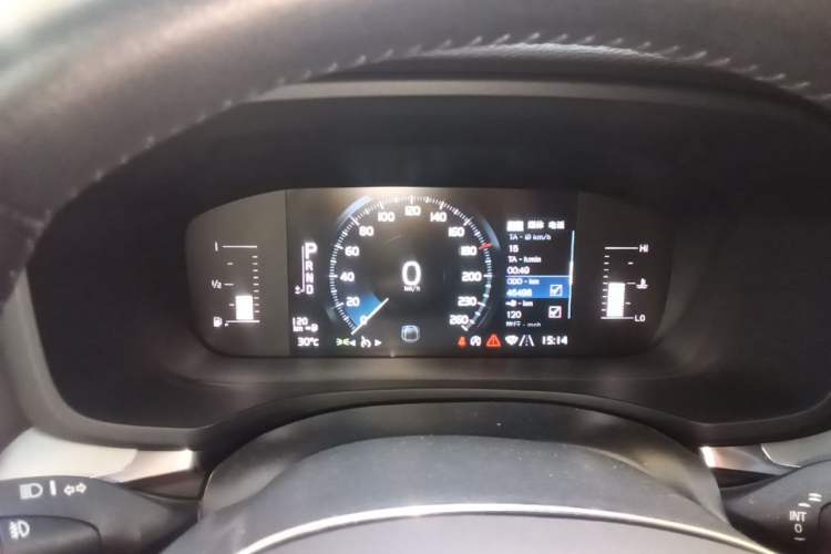 Used Volvo S60 2020 T4 Zhiyi Luxury Edition Instrument Cluster