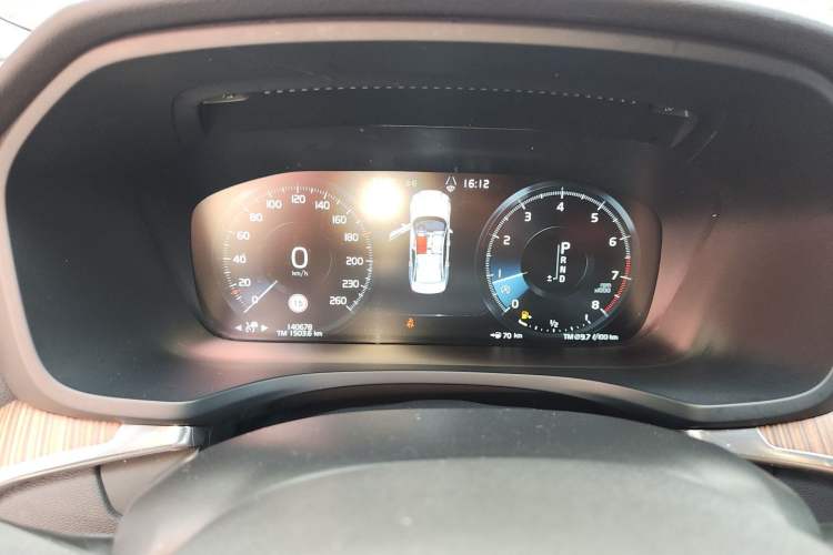 Used Volvo S60 2020 T4 Zhiyuan Luxury Edition Instrument Cluster