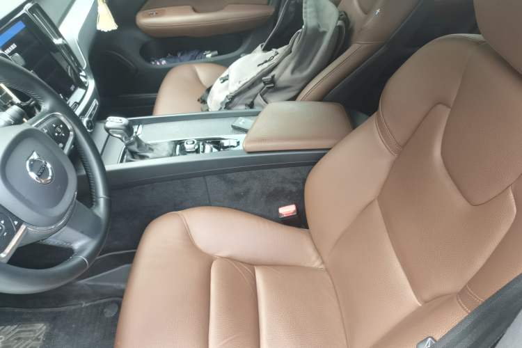 Used Volvo S60 2020 T4 Zhiyi Luxury Edition Left Front Seat