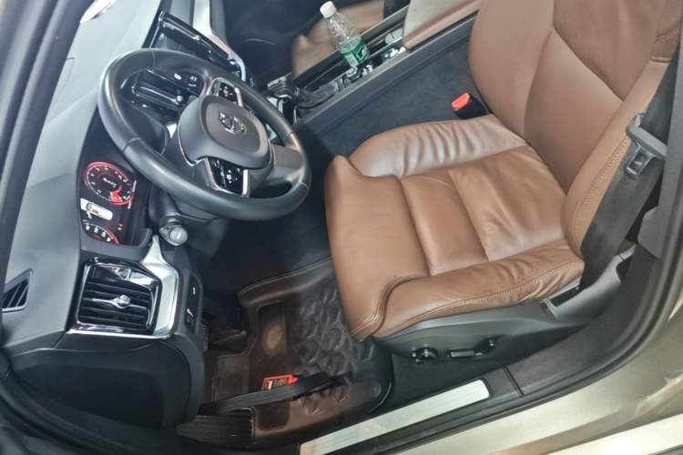 Used Volvo S60 2020 T4 Zhiyuan Luxury Edition Left Front Seat