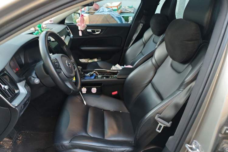 Used Volvo S60 2020 T4 Zhiyi Luxury Edition Left Front Seat