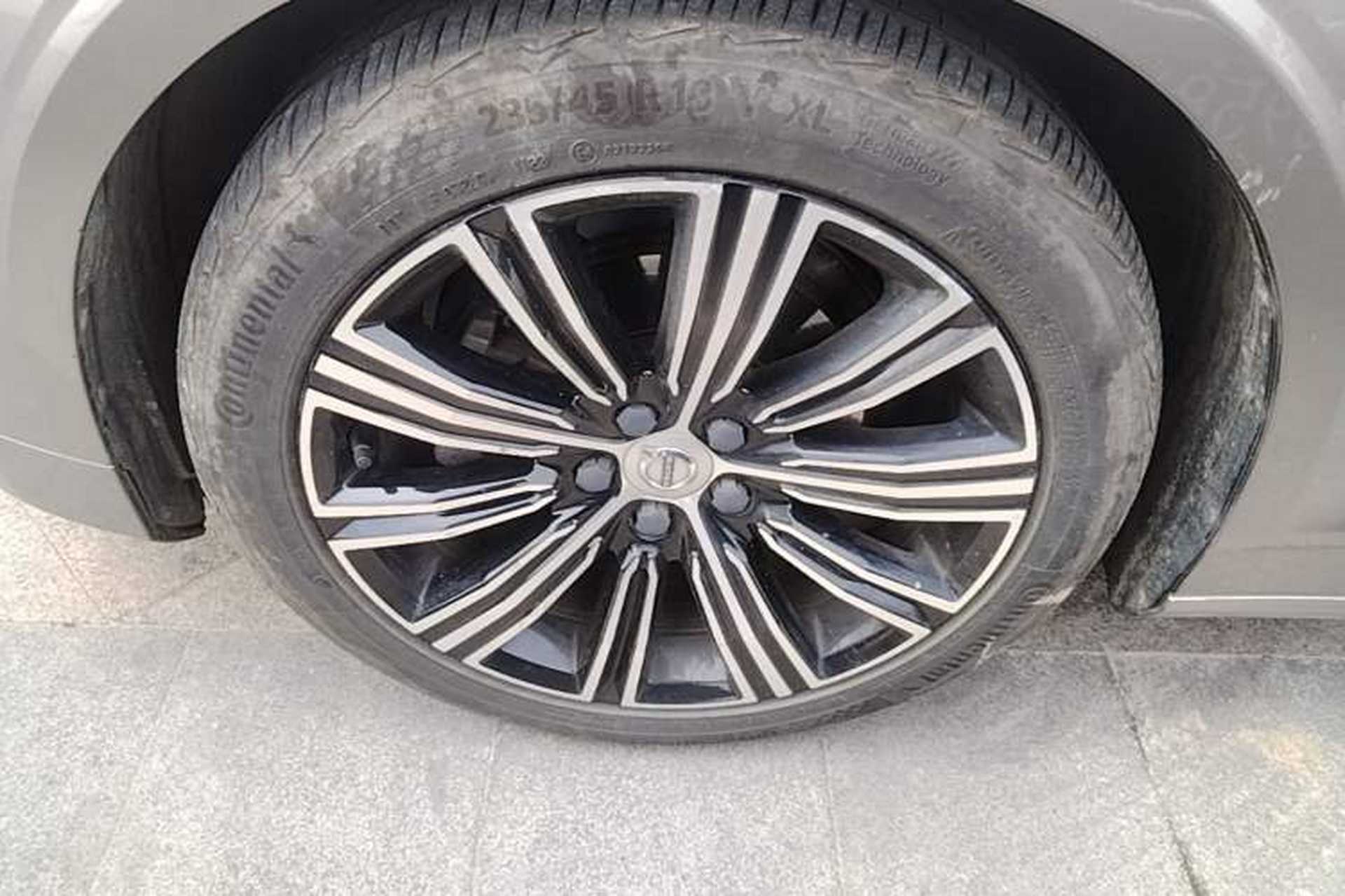 Used Volvo S60 2020 T4 Zhiyuan Sport Edition Left Front Wheel Hub