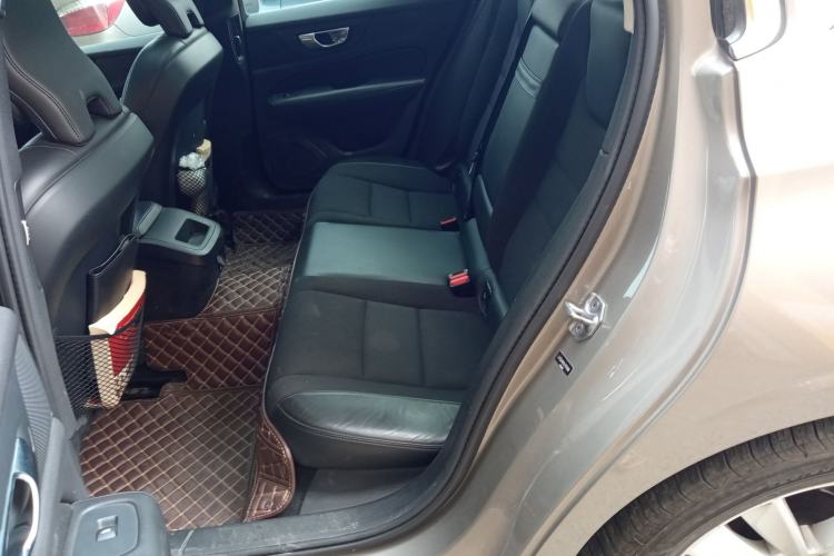 Used Volvo S60 2020 T3 SmartDrive Luxury Edition Left Rear Seat