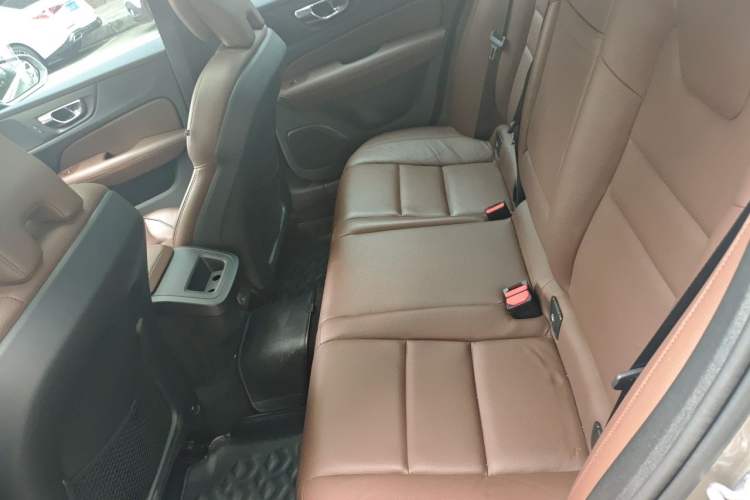 Used Volvo S60 2020 T4 Zhiyi Luxury Edition Left Rear Seat