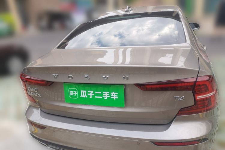Used Volvo S60 2020 T4 Zhiyi Luxury Edition Rear