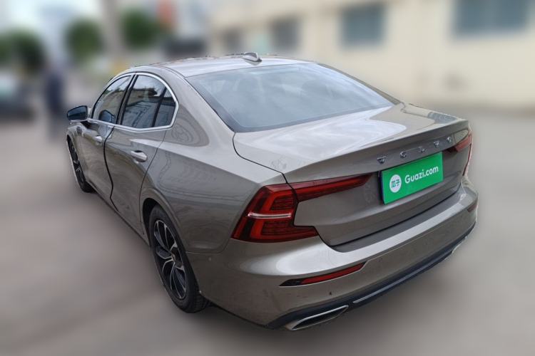Used Volvo S60 2020 T4 Zhiyi Luxury Edition Rear Left 45 Deg