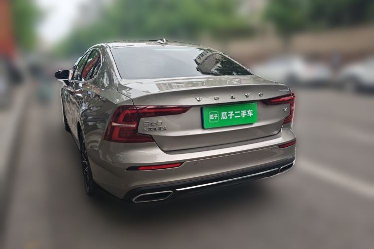 Used Volvo S60 2020 T4 Zhiyi Luxury Edition Rear Left 45 Deg