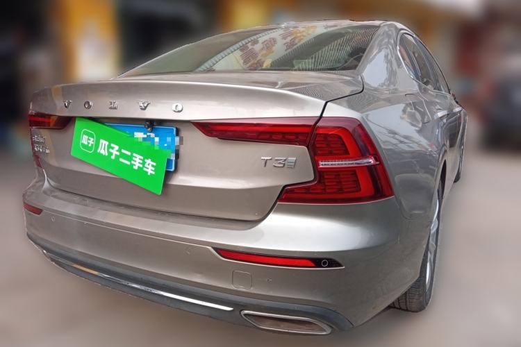 Used Volvo S60 2020 T3 SmartDrive Luxury Edition Rear Right 45 Deg