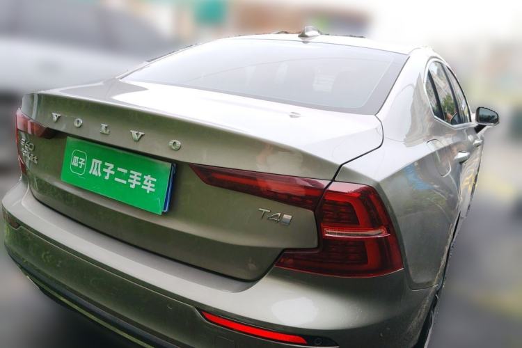 Used Volvo S60 2020 T4 Zhiyi Luxury Edition Rear Right 45 Deg