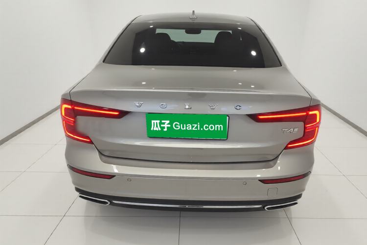 Used Volvo S60 2020 T4 Zhiyuan Luxury Edition Rear