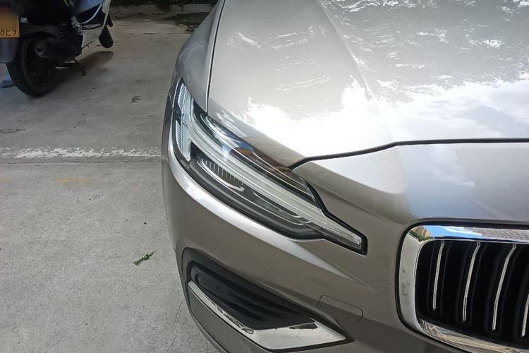 Used Volvo S60 2020 T4 Zhiyi Luxury Edition Right Front Headlight