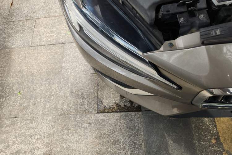 Used Volvo S60 2020 T4 Zhiyuan Luxury Edition Right Front Headlight