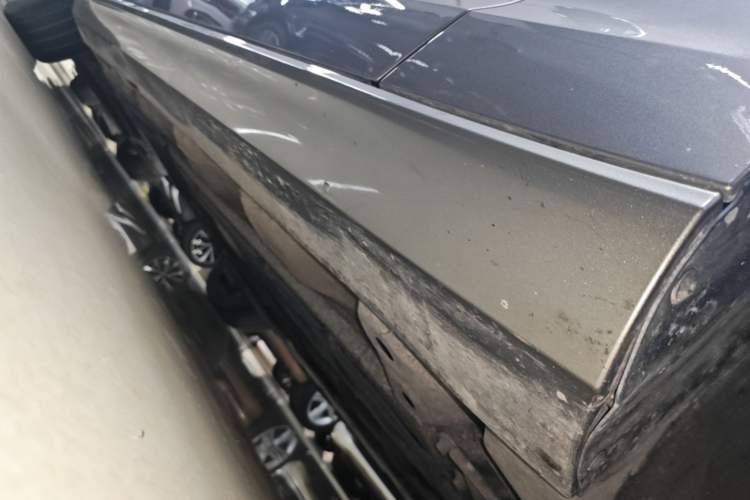 Used Volvo S60 2020 T4 Zhiyuan Luxury Edition Right Side Sill