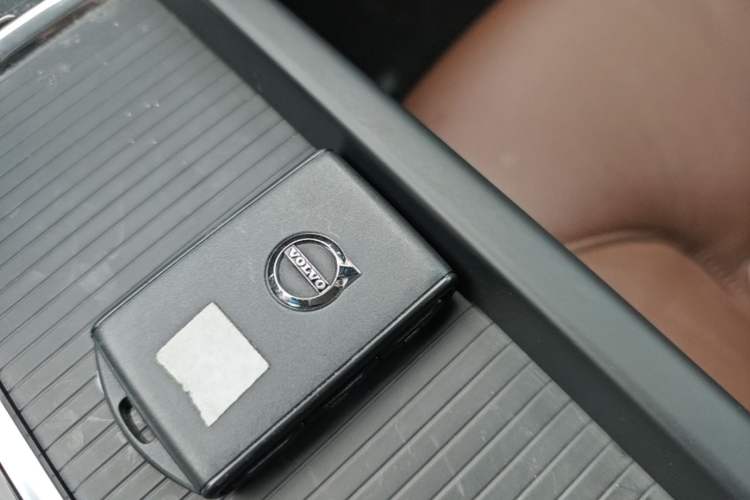 Used Volvo S60 2020 T4 Zhiyi Luxury Edition Vehicle Key